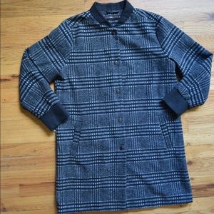 Hazel women’s size small long Black plaid duster coat